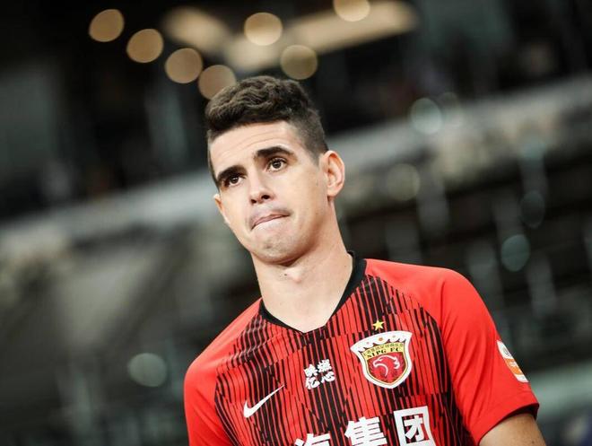 开云APP-埃瓦尔客场告捷：中场组织理论球队斩获胜利的简单介绍