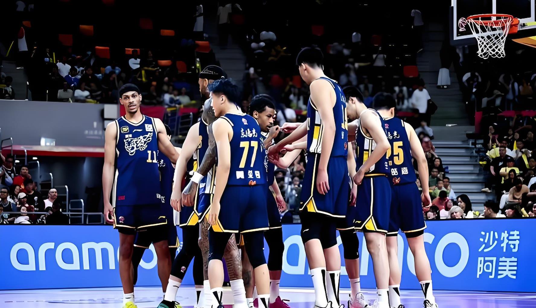 顶尖球队大显身手,比赛激烈角逐 顶尖球队大显身手,比赛激烈角逐