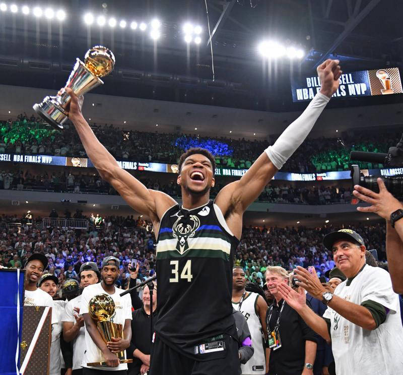 雄鹿大胜太阳晋级东部决赛 雄鹿大胜太阳晋级东部决赛