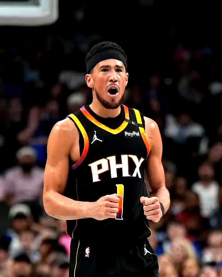 太阳客场大胜国王,布克拿下27分 太阳客场大胜国王,布克拿下27分