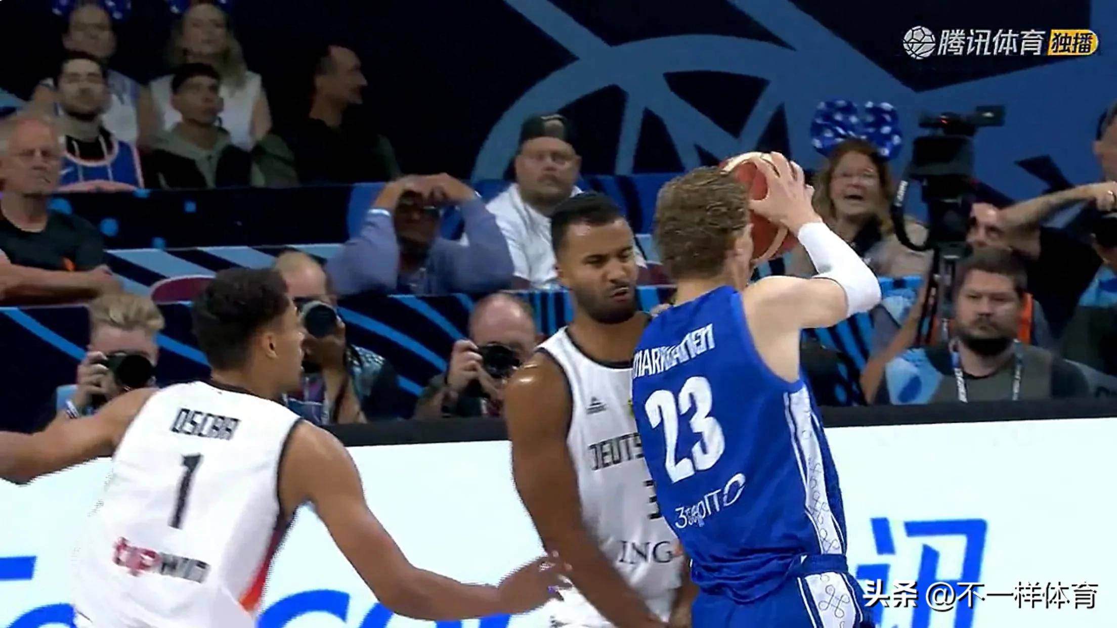 芬兰队惊险取胜,晋级欧洲杯16强 芬兰队惊险取胜,晋级欧洲杯16强