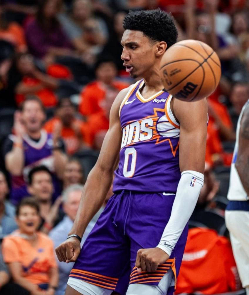 开云体育app-太阳队新战术初见成效，球队逐渐找到适应性