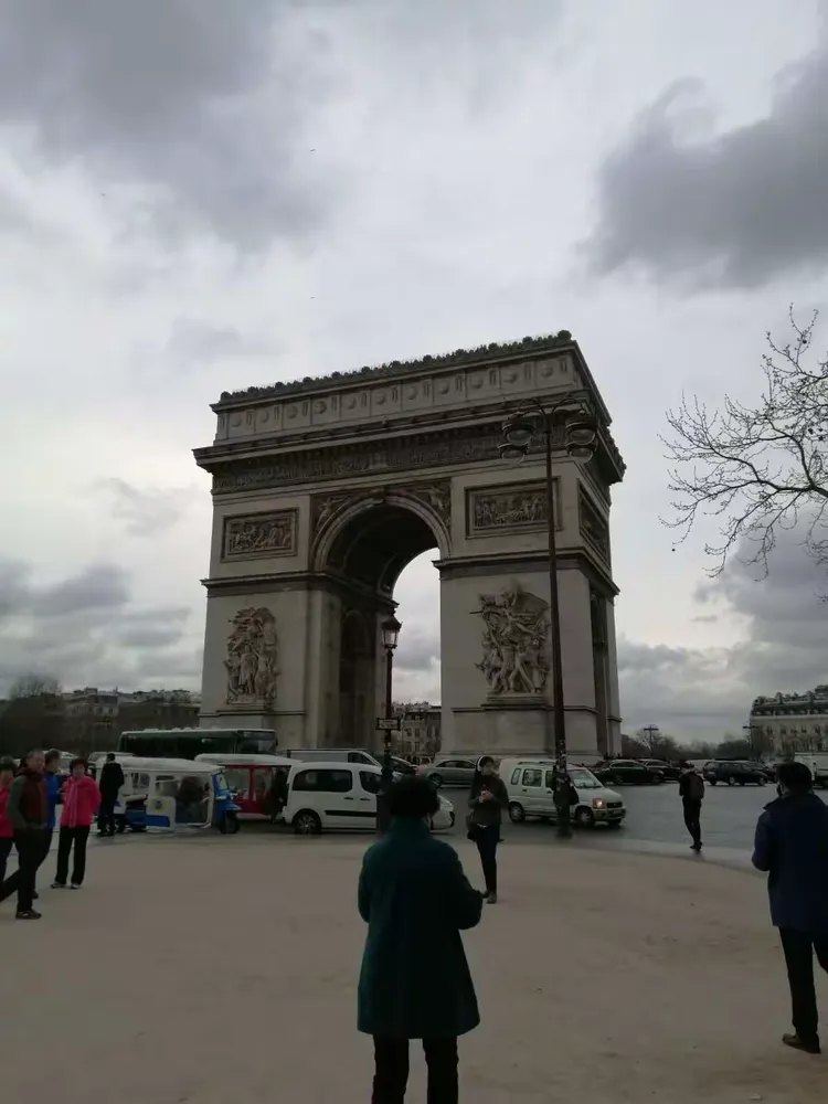 塞维拉主场击败强敌,迎来胜利转机 塞维拉主场击败强敌,迎来胜利转机