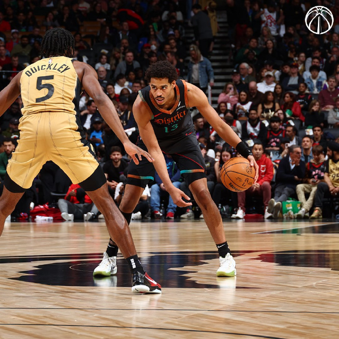 比尔狂砍44分，奇才逆转战胜猛龙的简单介绍