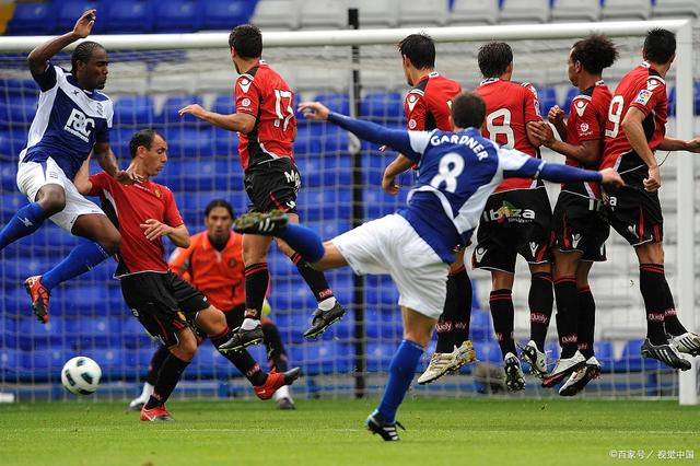 格拉纳达主场击败马洛卡，结束连败