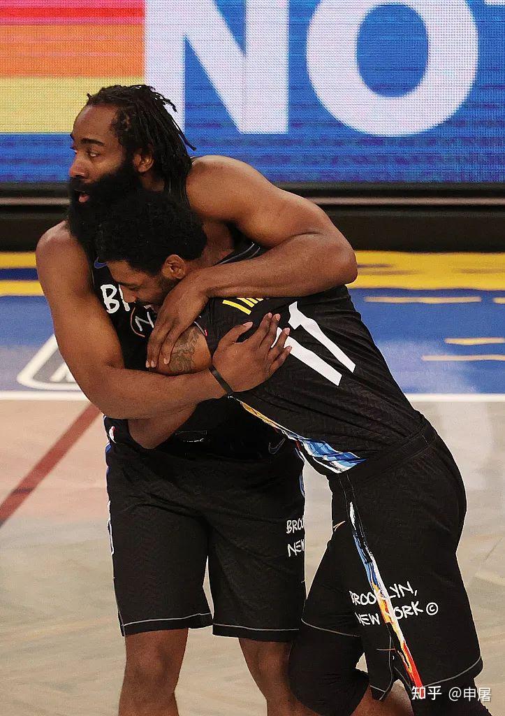 山西队完胜深圳队，武切维奇带队取胜