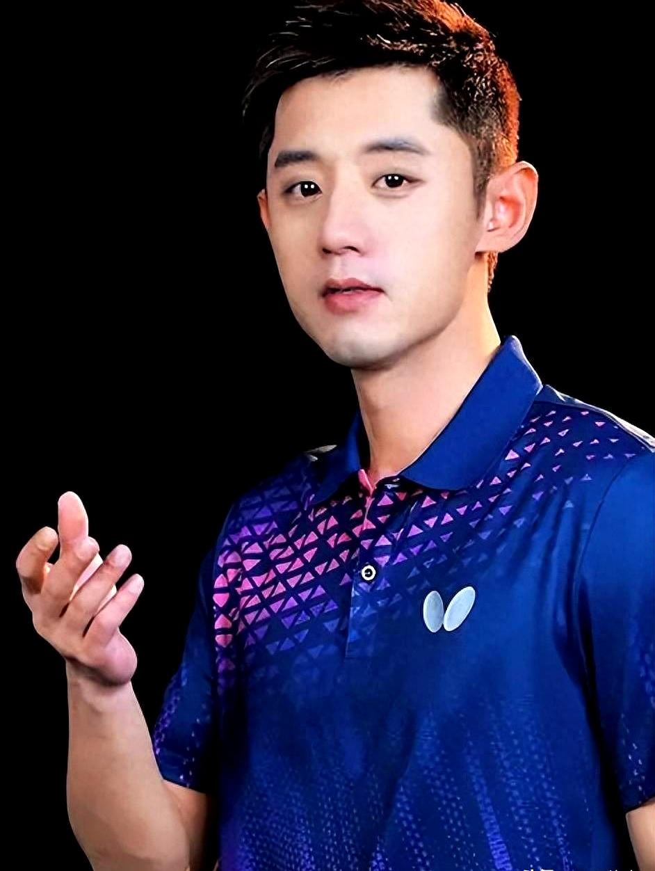 英格兰队力克瑞典队，张继科刷新纪录