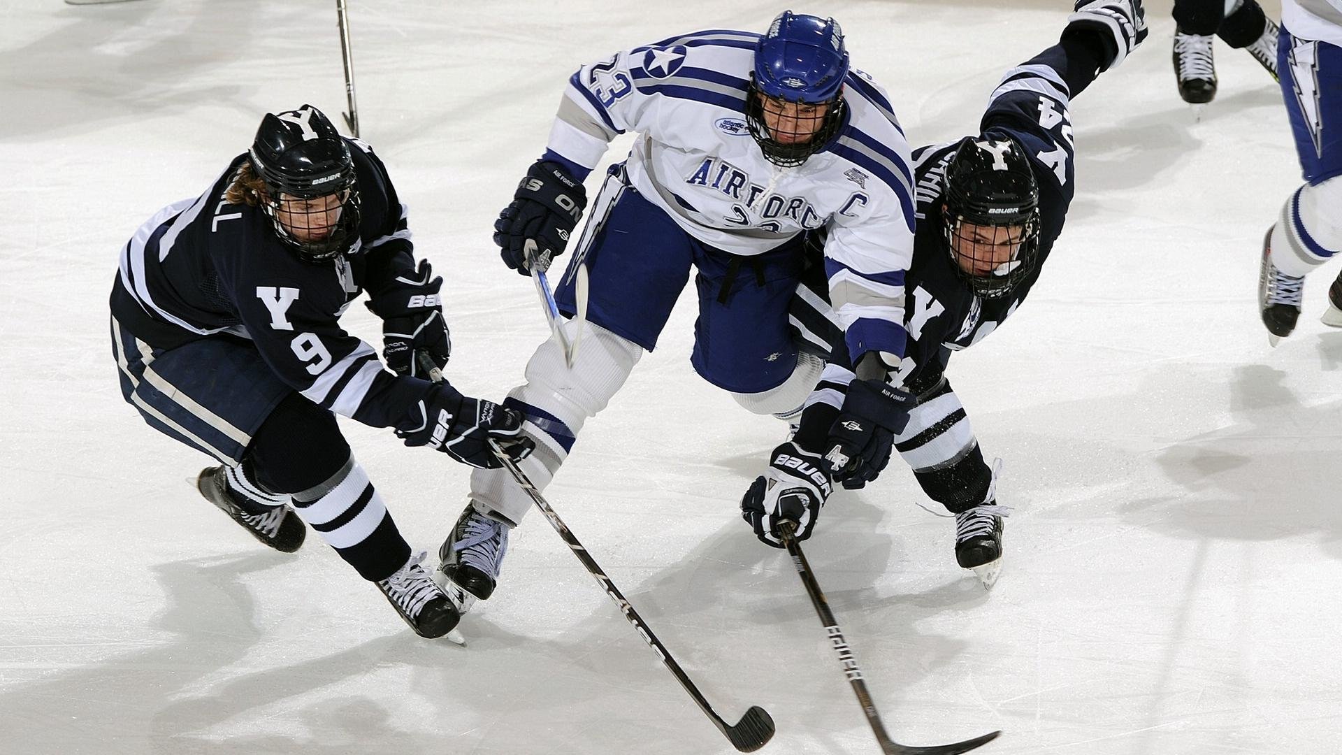 北境烽烟，当东欧铁骑用火焰熔断北欧寒钢